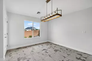 5949 S White Trails Dr E, Saint George, UT 84790 - Photo 37