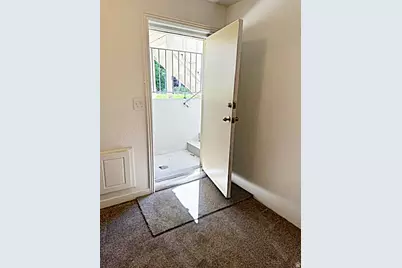 5503 S Westside Cir W, Kearns, UT 84118 - Photo 27
