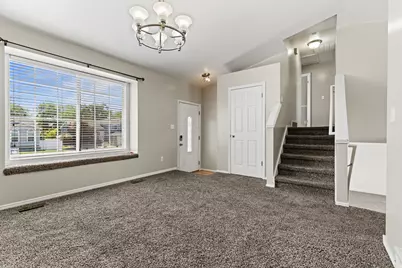 4062 W 5950 S, Roy, UT 84067 - Photo 5