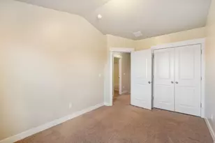 1754 E Skyline Dr, Eagle Mountain, UT 84005 - Photo 15