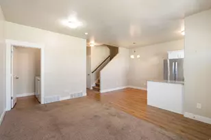 1754 E Skyline Dr, Eagle Mountain, UT 84005 - Photo 13