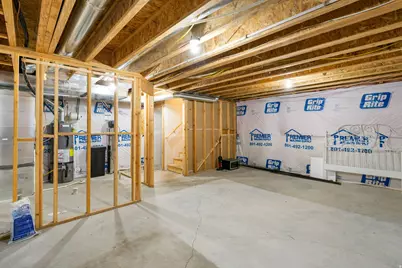 1754 E Skyline Dr #K2, Eagle Mountain, UT 84005 - Photo 25