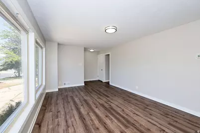 4424 S 300 W, Ogden, UT 84405 - Photo 13