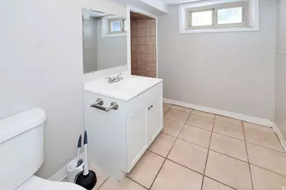 4424 S 300 W, Ogden, UT 84405 - Photo 23