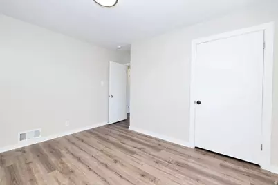 4424 S 300 W, Ogden, UT 84405 - Photo 17
