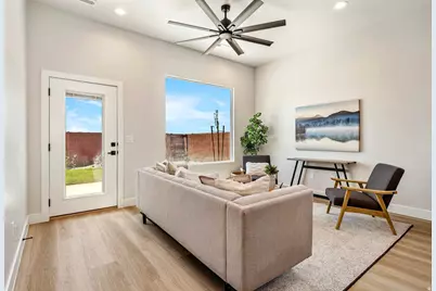 2819 W 310 N #404, Hurricane, UT 84737 - Photo 13