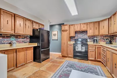 27 W Valley Dr, Murray, UT 84107 - Photo 21