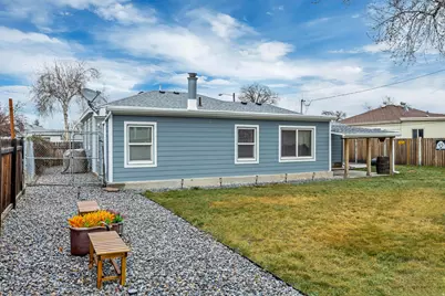 27 W Valley Dr, Murray, UT 84107 - Photo 7