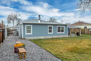 27 W Valley Dr, Murray, UT 84107 - Photo 7