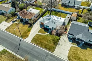 27 W Valley Dr, Murray, UT 84107 - Photo 41