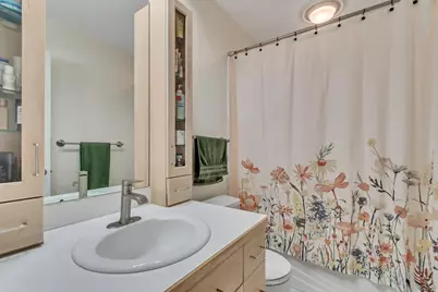 27 W Valley Dr, Murray, UT 84107 - Photo 19