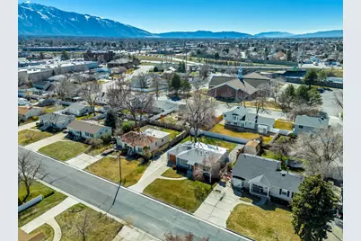 27 W Valley Dr, Murray, UT 84107 - Photo 33