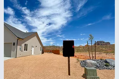 372 N 2830 W #309, Hurricane, UT 84737 - Photo 5