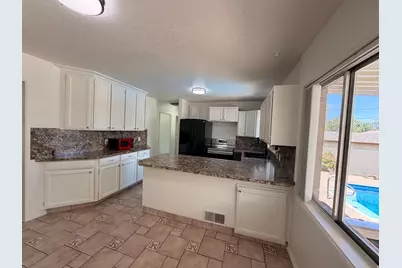 4368 S 225 E, Washington Terrace, UT 84405 - Photo 13