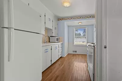 1571 E Lake St S, Ogden, UT 84401 - Photo 5