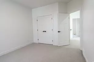 186 E 625 S, Hyde Park, UT 84318 - Photo 17
