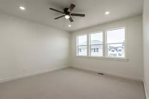 186 E 625 S, Hyde Park, UT 84318 - Photo 23