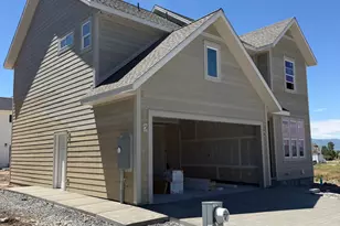 186 E 625 S, Hyde Park, UT 84318 - Photo 3