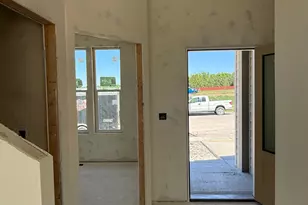 186 E 625 S, Hyde Park, UT 84318 - Photo 5