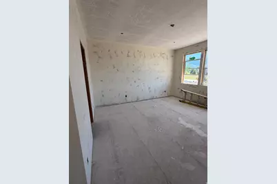 186 E 625 S, Hyde Park, UT 84318 - Photo 13