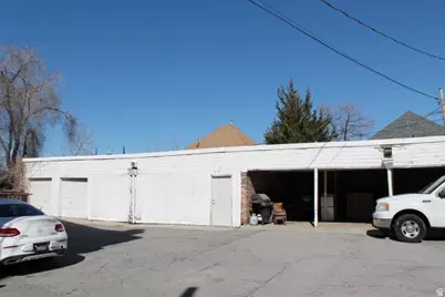 653 E 300 S, Salt Lake City, UT 84102 - Photo 17