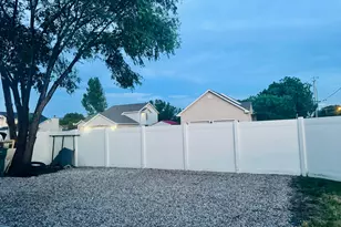 11860 S Alysum Circle, Riverton, UT 84065 - Photo 3