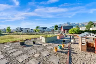 918 W 1600 N, Harrisville, UT 84404 - Photo 29