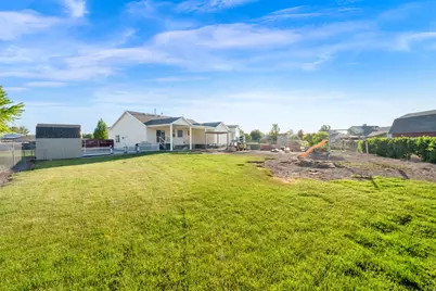 918 W 1600 N, Harrisville, UT 84404 - Photo 33