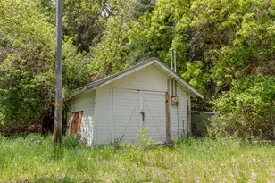 6449 N North Fork Rd, Liberty, UT 84310 - Photo 7