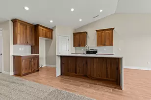 1142 S Grace Way, Layton, UT 84041 - Photo 3