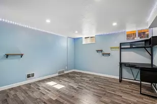 240 E 9125 S, Sandy, UT 84070 - Photo 17