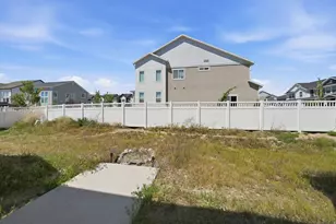 13666 S Langdon Dr, Riverton, UT 84096 - Photo 29