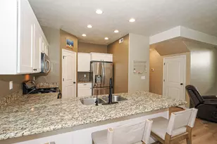 948 W Village Bend Ln S, Midvale, UT 84047 - Photo 13