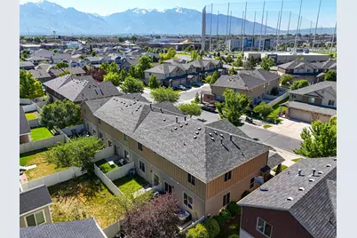 948 W Village Bend Ln S, Midvale, UT 84047 - Photo 39