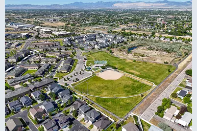948 W Village Bend Ln S, Midvale, UT 84047 - Photo 35