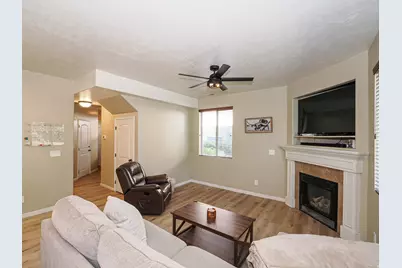 948 W Village Bend Ln S, Midvale, UT 84047 - Photo 11