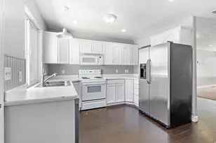 993 E 100 S, Payson, UT 84651 - Photo 9