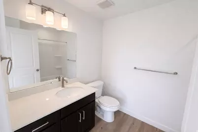 921 W Halvorsen Pkwy #221, Saratoga Springs, UT 84045 - Photo 29