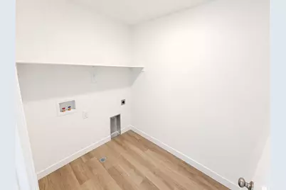 921 W Halvorsen Pkwy #221, Saratoga Springs, UT 84045 - Photo 35
