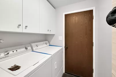 2902 N 725 W, Layton, UT 84041 - Photo 17