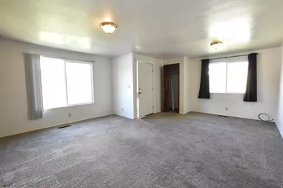 290 W 600 N, Logan, UT 84321 - Photo 37