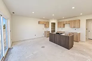 1077 N Summit View Dr W, Harrisville, UT 84404 - Photo 3