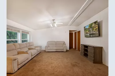 335 E 100 N, Monroe, UT 84754 - Photo 9