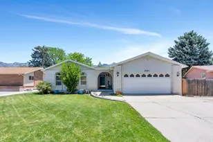 8093 S Beaumont Dr E, Sandy, UT 84093 - Photo 1