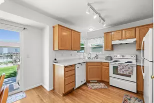 894 N 1380 E, Tooele, UT 84074 - Photo 5