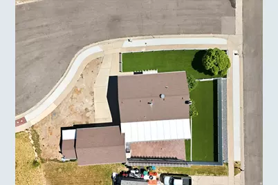 2224 S 100 W, Clearfield, UT 84015 - Photo 31