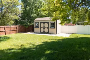 11467 S Loganberry Ct E, Draper, UT 84020 - Photo 41