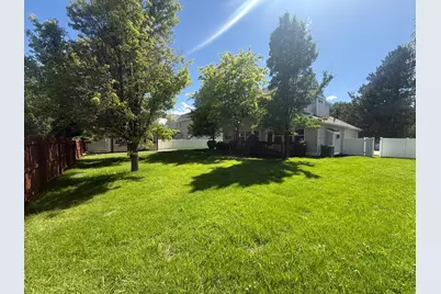 11467 S Loganberry Ct E, Draper, UT 84020 - Photo 27
