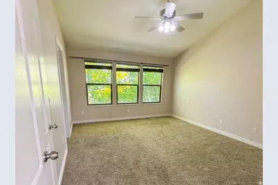 11467 S Loganberry Ct E, Draper, UT 84020 - Photo 17