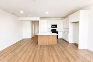6873 W South Jordan Pkwy S, South Jordan, UT 84009 - Photo 7